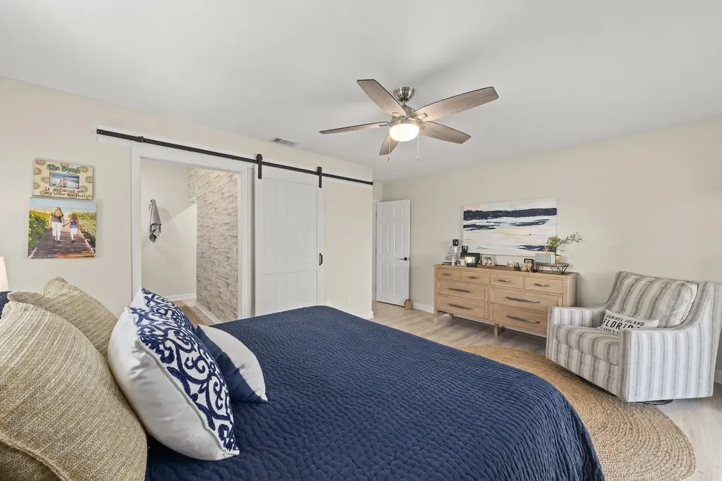 207 Daniel Drive Sanibel FL 33957