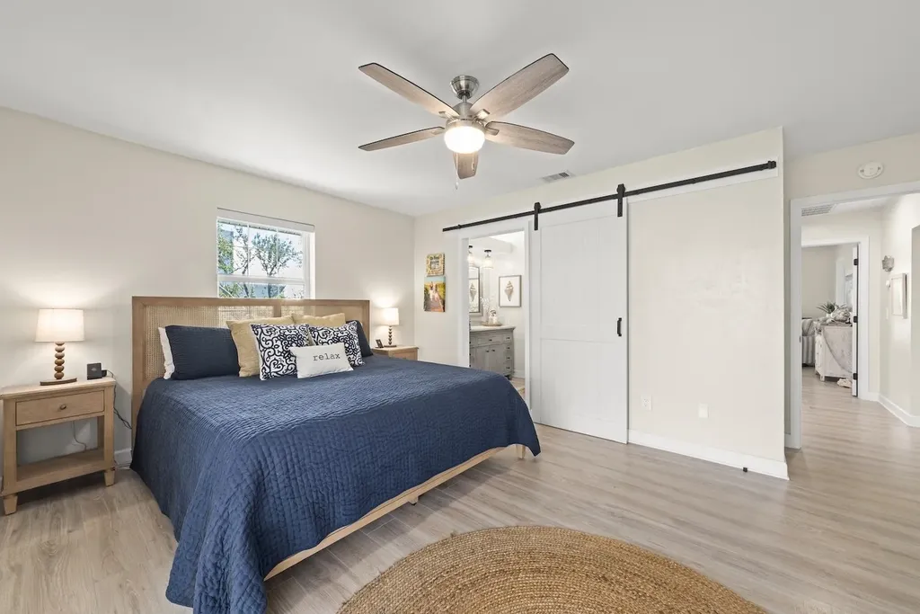 207 Daniel Drive Sanibel FL 33957