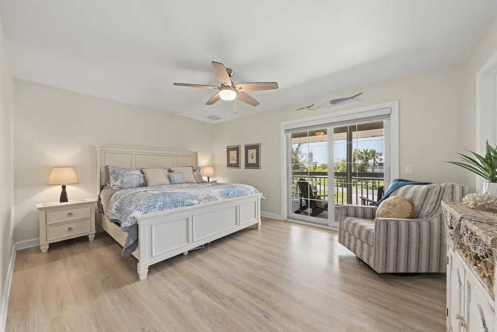 207 Daniel Drive Sanibel FL 33957