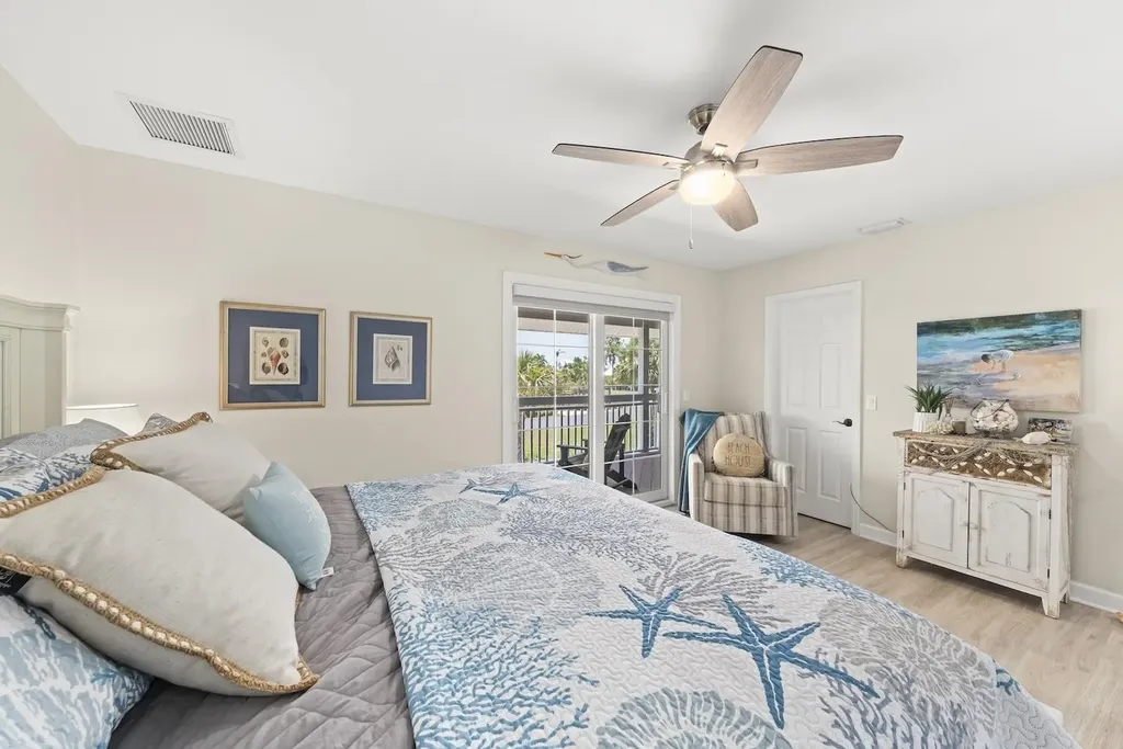 207 Daniel Drive Sanibel FL 33957