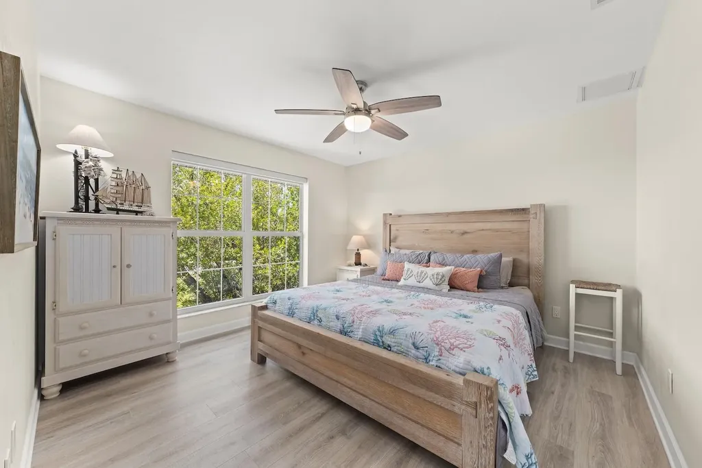 207 Daniel Drive Sanibel FL 33957