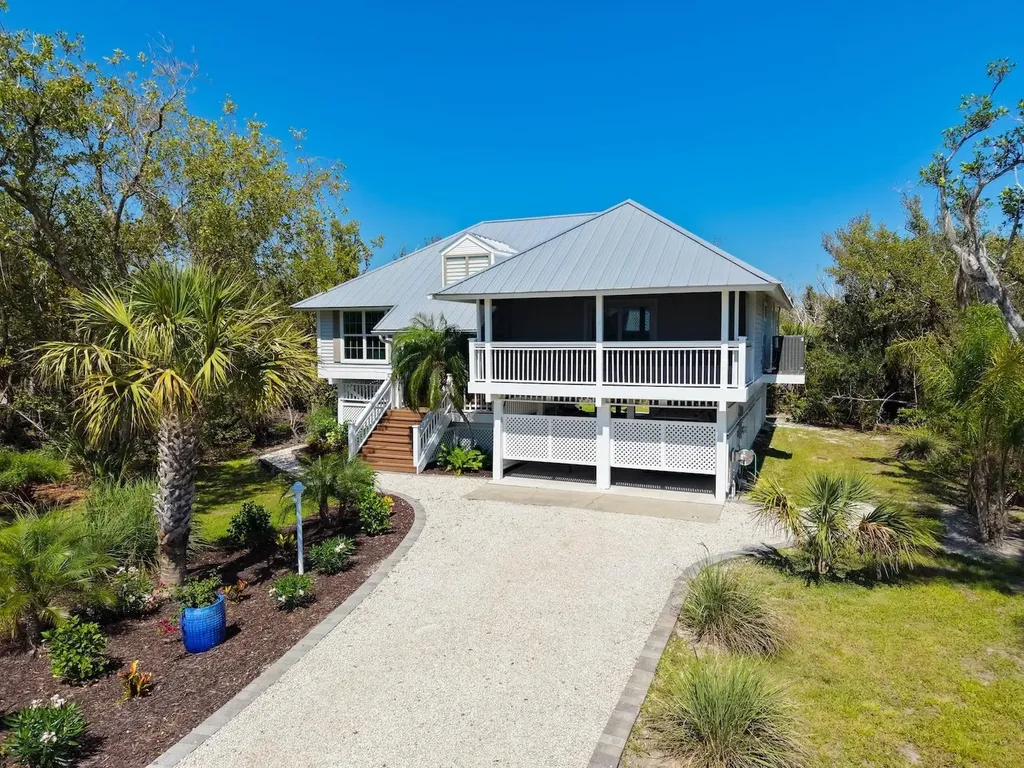 207 Daniel Drive Sanibel FL 33957