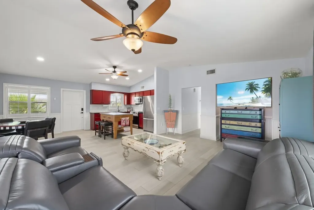 589 Rabbit Road Sanibel FL 33957