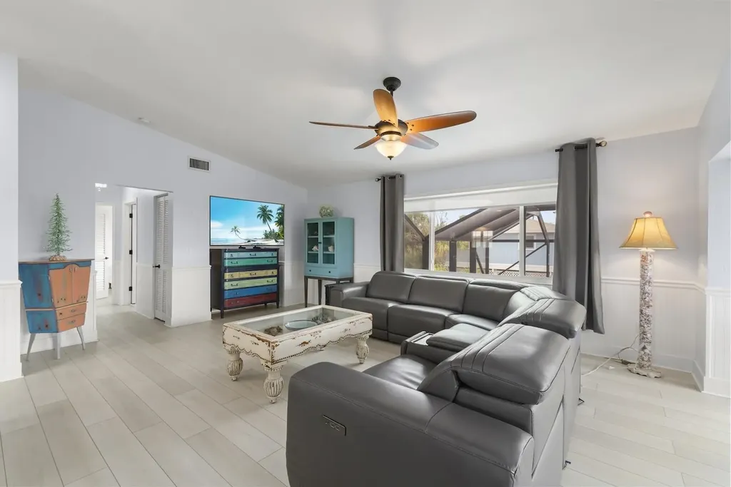 589 Rabbit Road Sanibel FL 33957