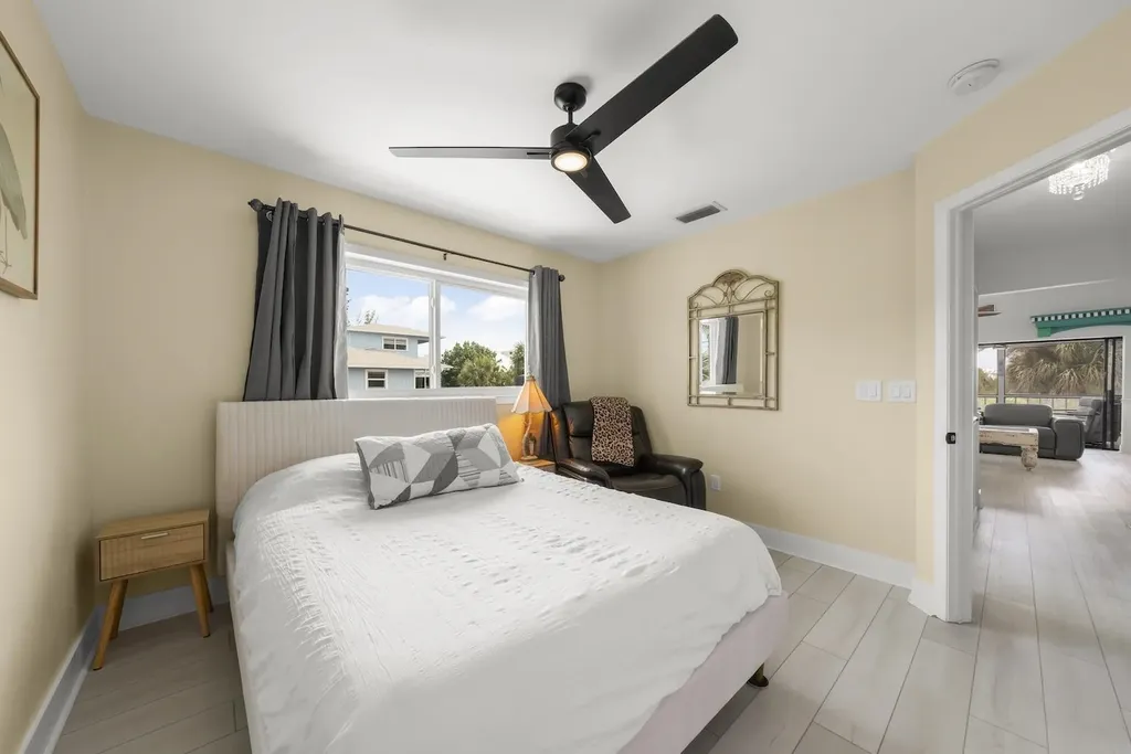 589 Rabbit Road Sanibel FL 33957