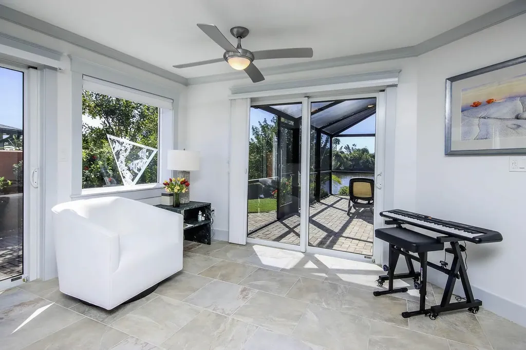 1066 Blue Heron Drive Sanibel FL 33957