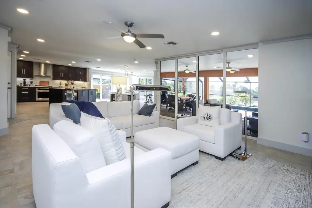 1066 Blue Heron Drive Sanibel FL 33957