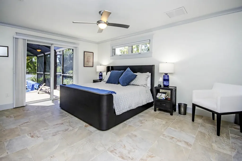 1066 Blue Heron Drive Sanibel FL 33957
