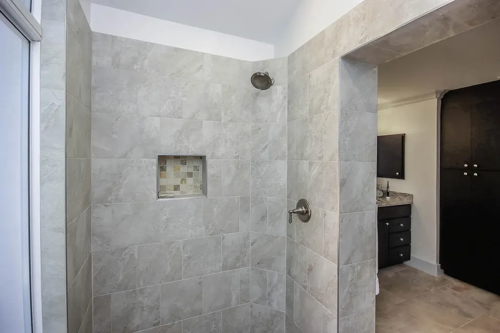 1066 Blue Heron Drive Sanibel FL 33957