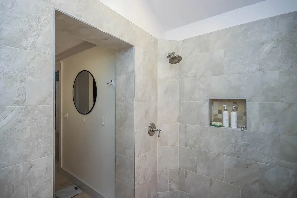 1066 Blue Heron Drive Sanibel FL 33957