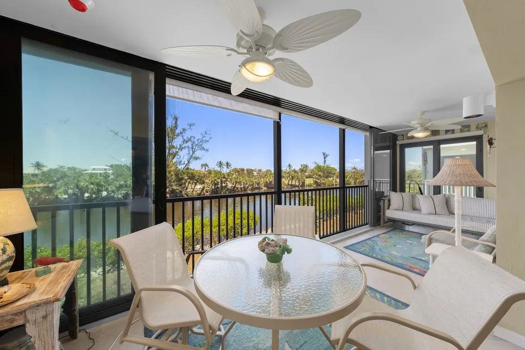 1340 Middle Gulf Drive Sanibel FL 33957