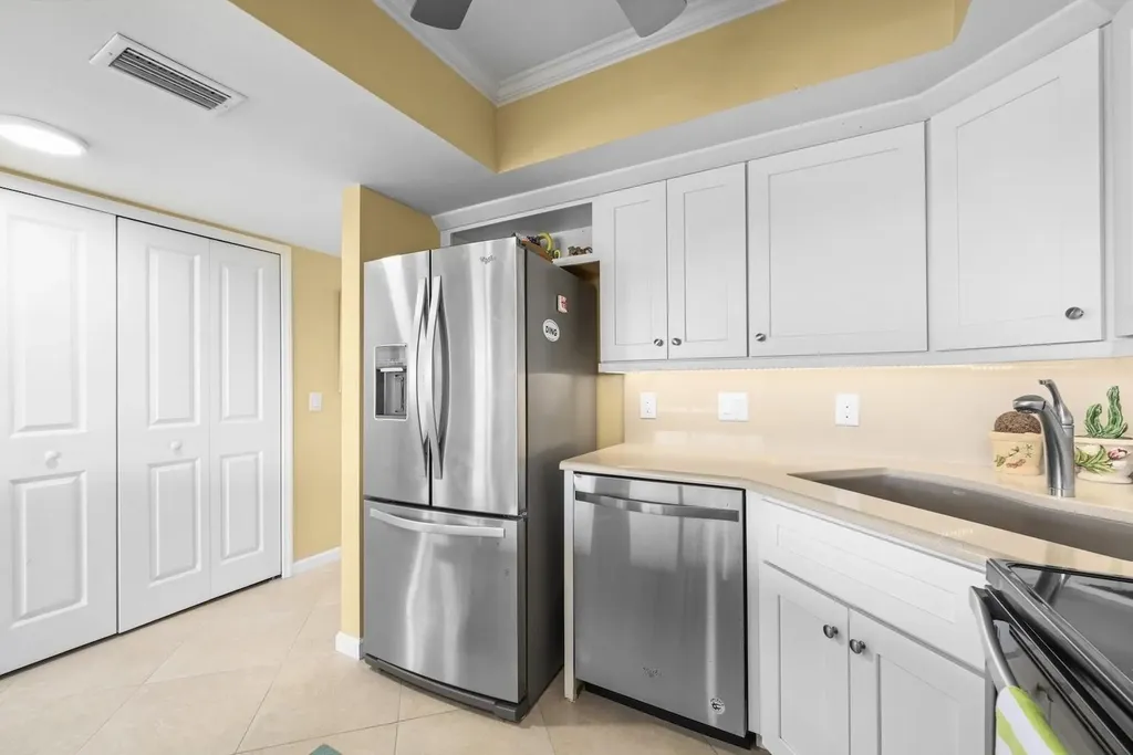 1340 Middle Gulf Drive Sanibel FL 33957