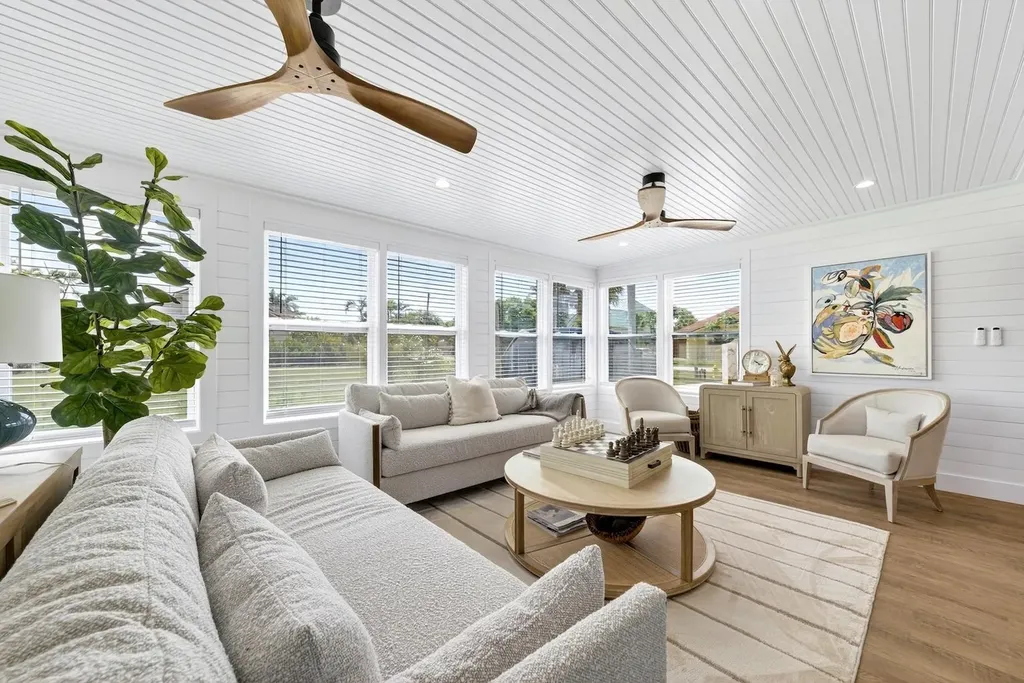 1251 Par View Drive Sanibel FL 33957
