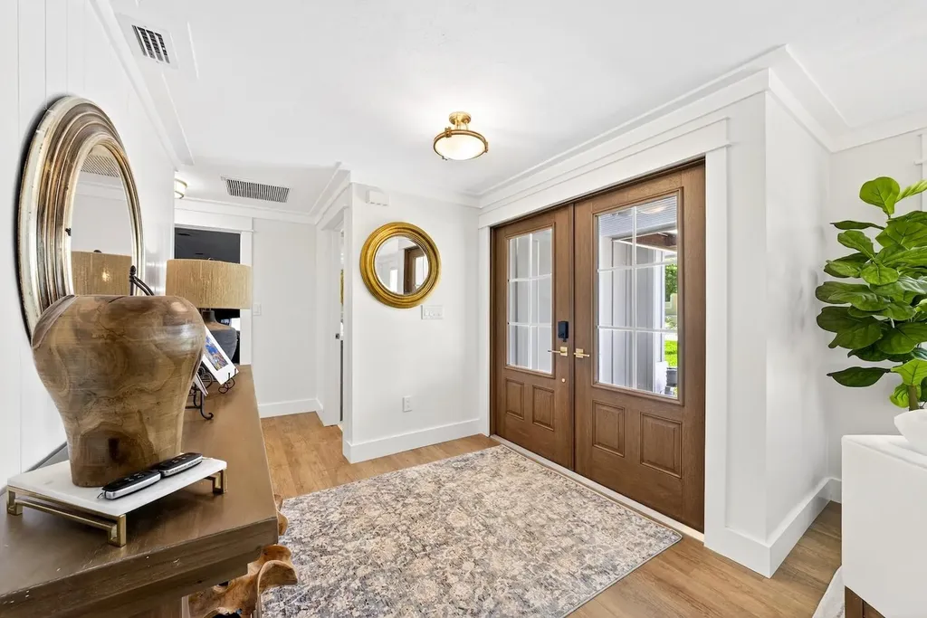 1251 Par View Drive Sanibel FL 33957
