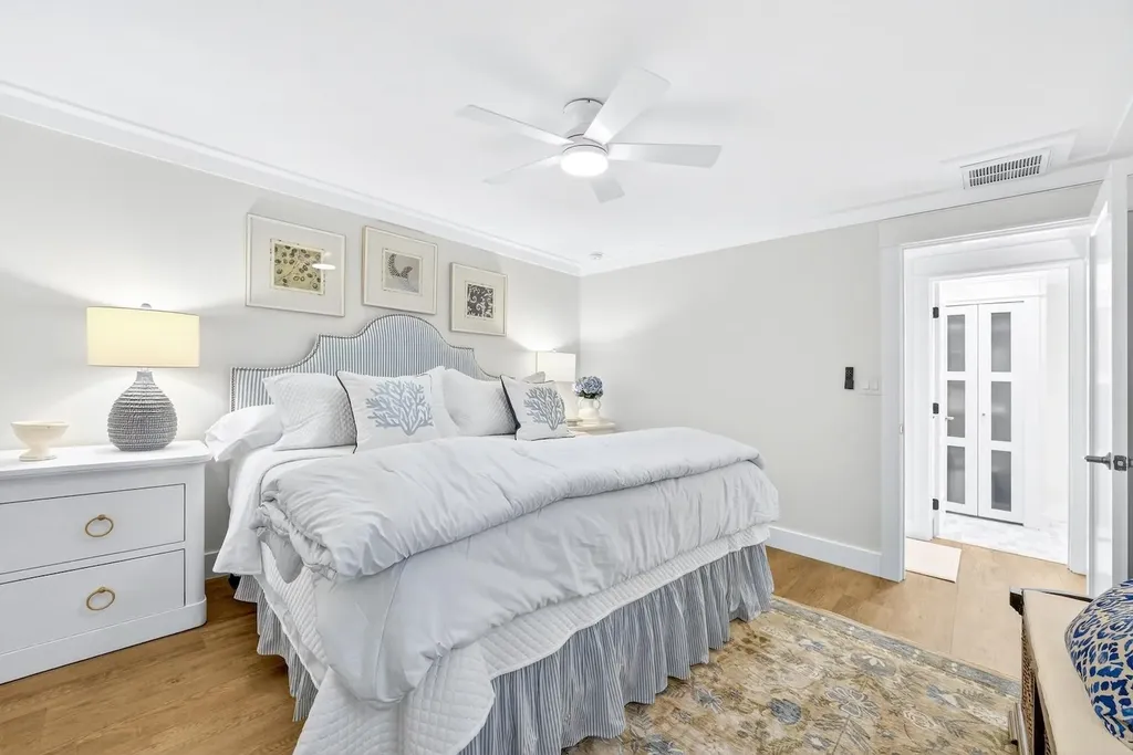 1251 Par View Drive Sanibel FL 33957