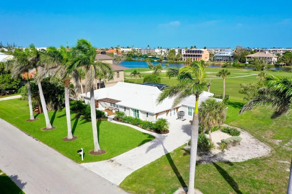1251 Par View Drive Sanibel FL 33957