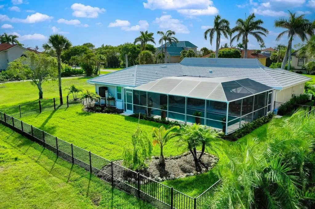 1251 Par View Drive Sanibel FL 33957