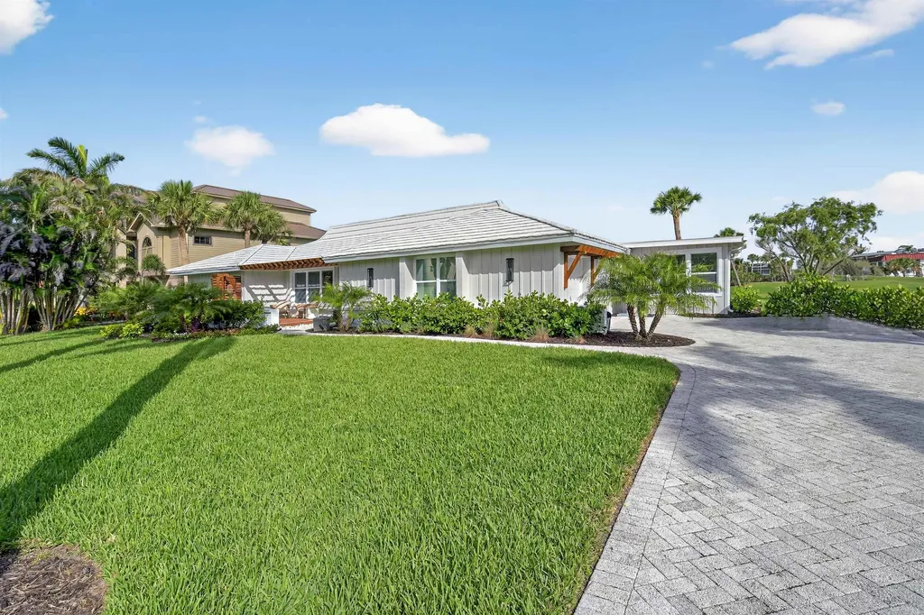 1251 Par View Drive Sanibel FL 33957