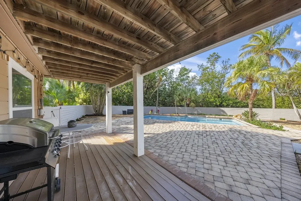 1410 Sand Castle Road Sanibel FL 33957