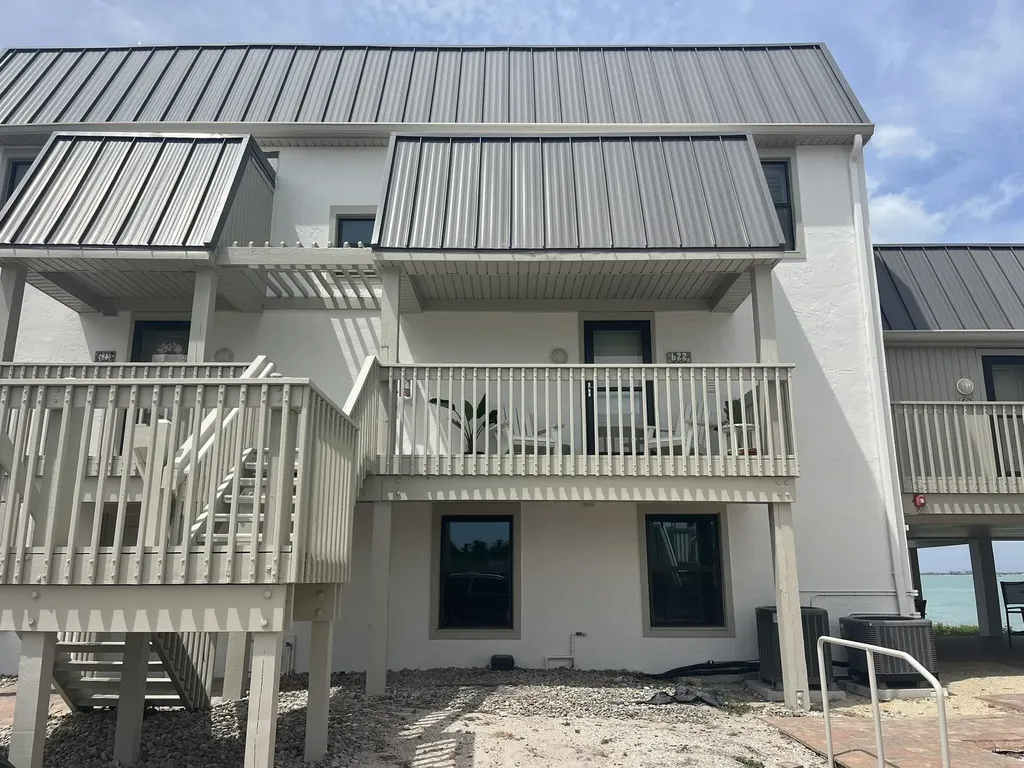 760 Sextant Drive Sanibel FL 33957