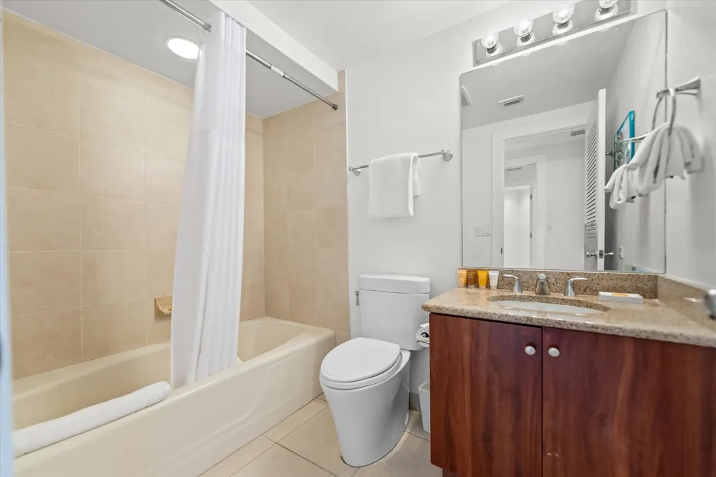 1635 Lands End Village Captiva FL 33924