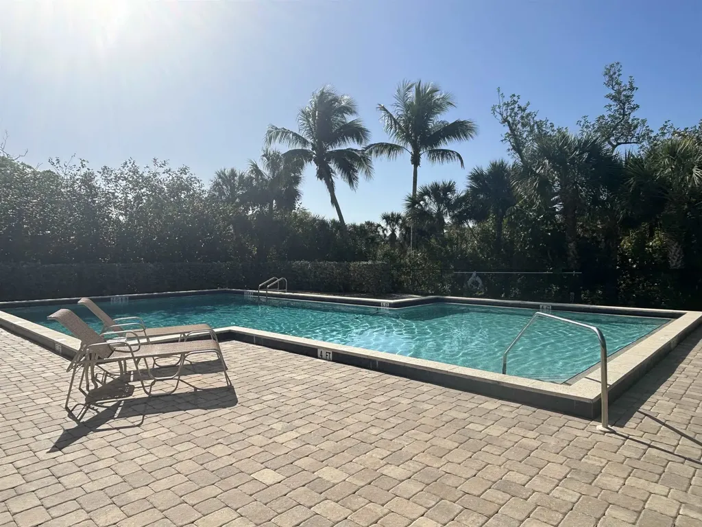 5135 Joewood Drive Sanibel FL 33957