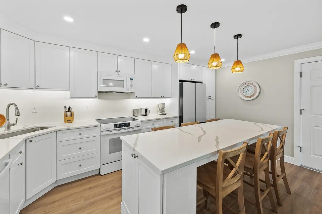 845 E Gulf Drive Sanibel FL 33957