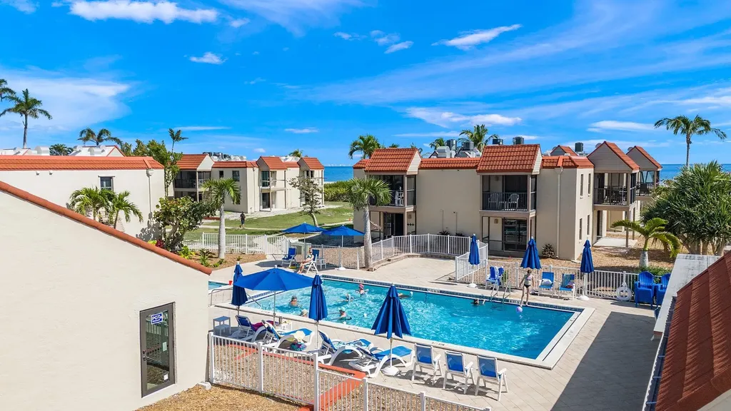 845 E Gulf Drive Sanibel FL 33957