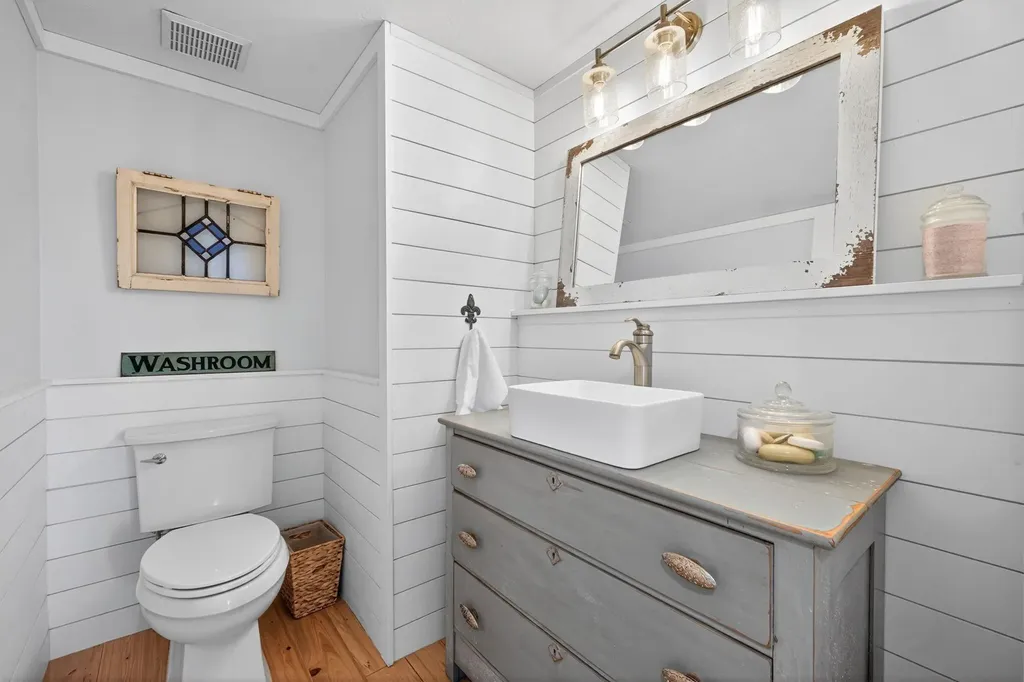 1629 Sand Castle Road Sanibel FL 33957
