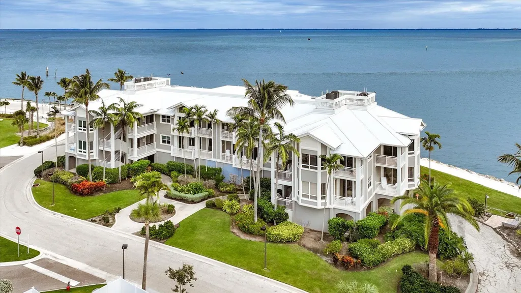 1256 S Seas Plantation Road Captiva FL 33924