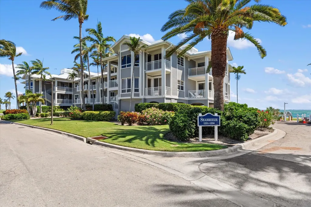 1256 S Seas Plantation Road Captiva FL 33924