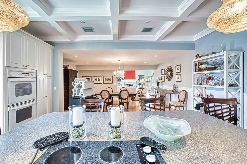246 Christofer Court Sanibel FL 33957