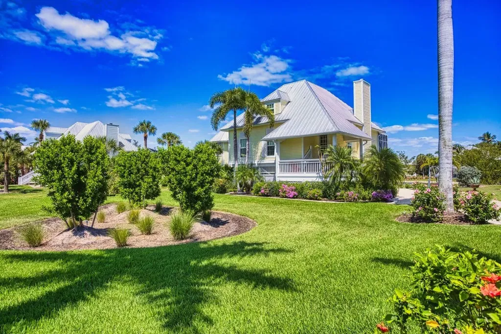 246 Christofer Court Sanibel FL 33957