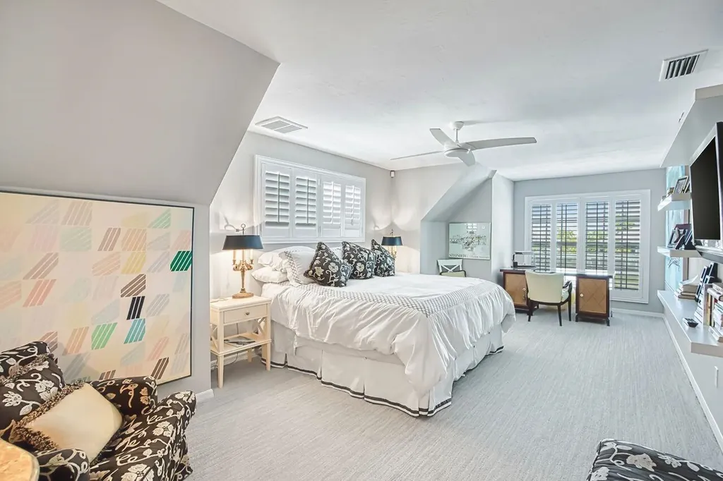 246 Christofer Court Sanibel FL 33957