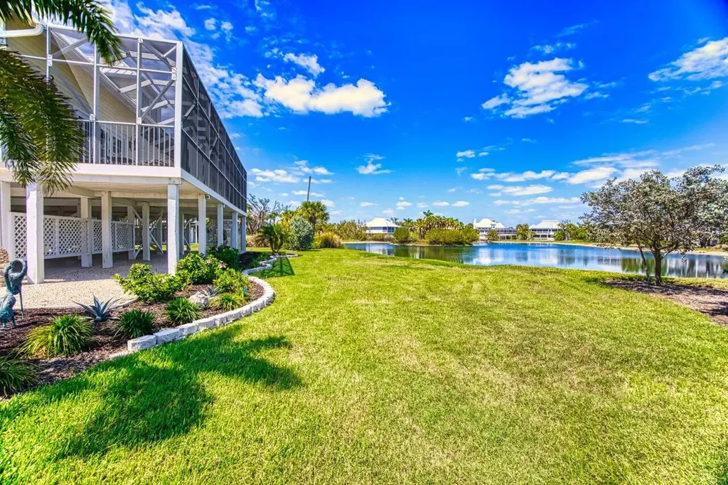 246 Christofer Court Sanibel FL 33957