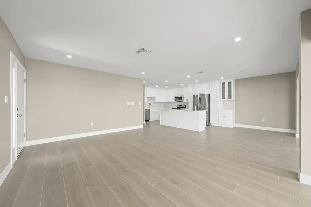 1341 Middle Gulf Drive Sanibel FL 33957