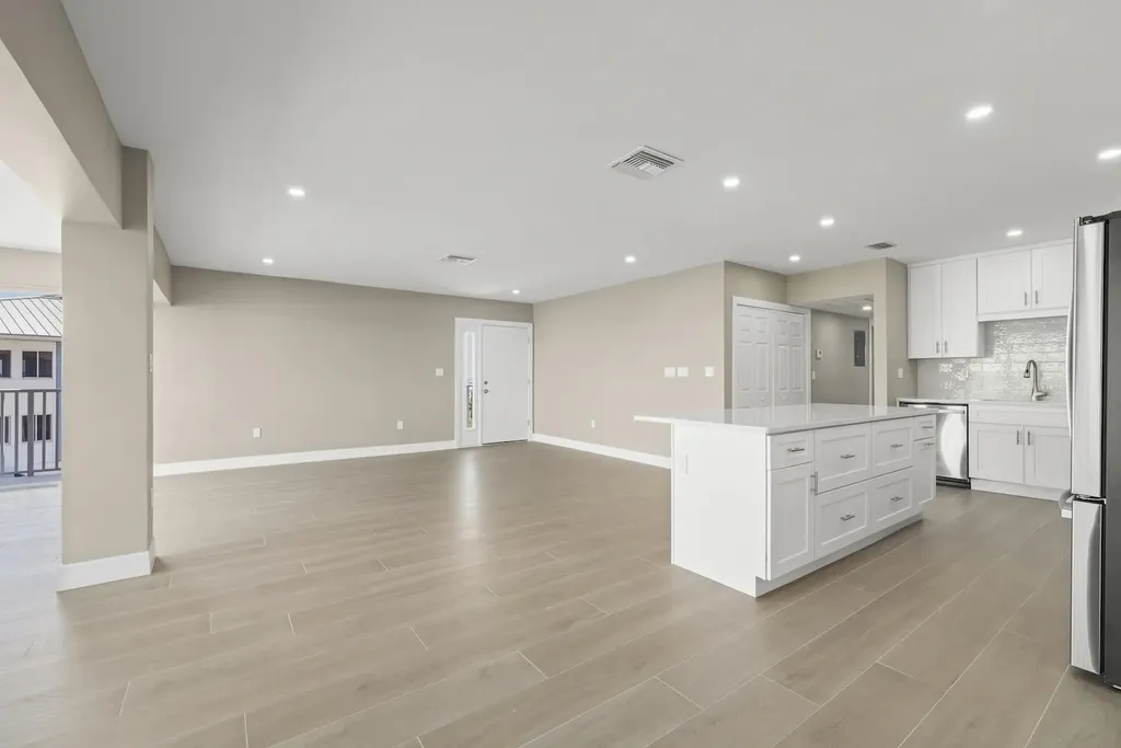 1341 Middle Gulf Drive Sanibel FL 33957