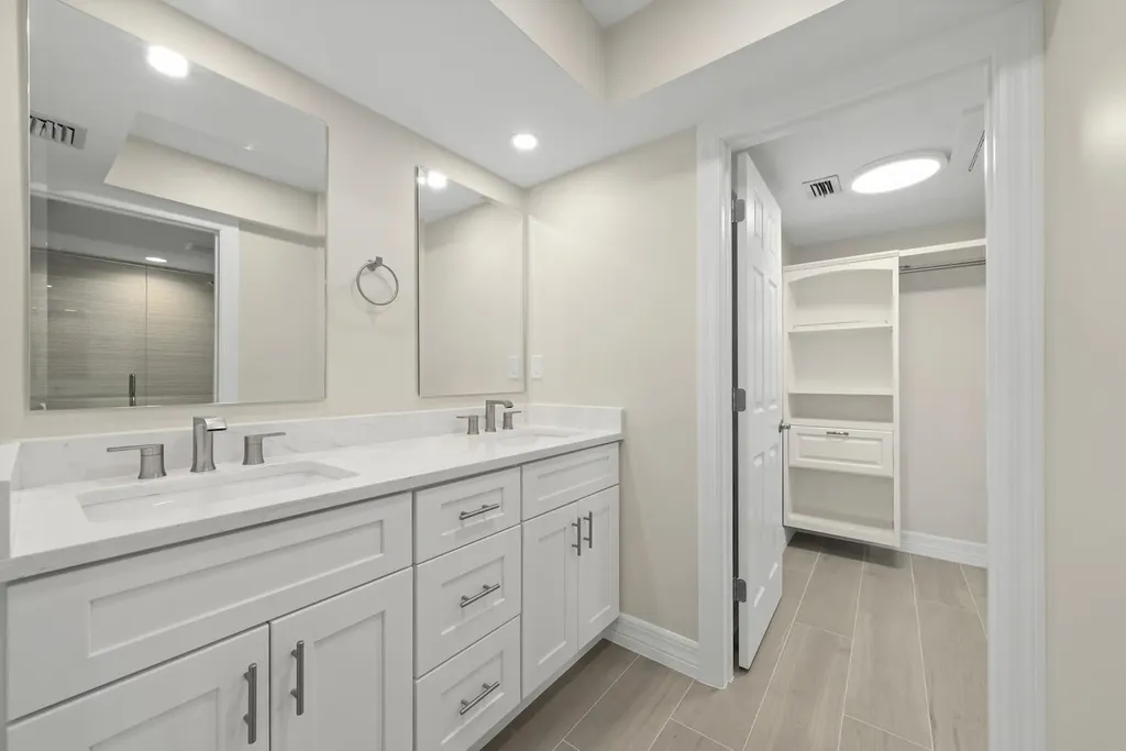1341 Middle Gulf Drive Sanibel FL 33957