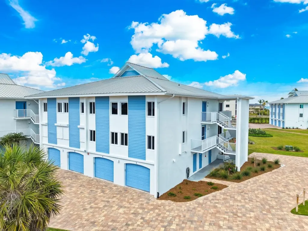 1341 Middle Gulf Drive Sanibel FL 33957