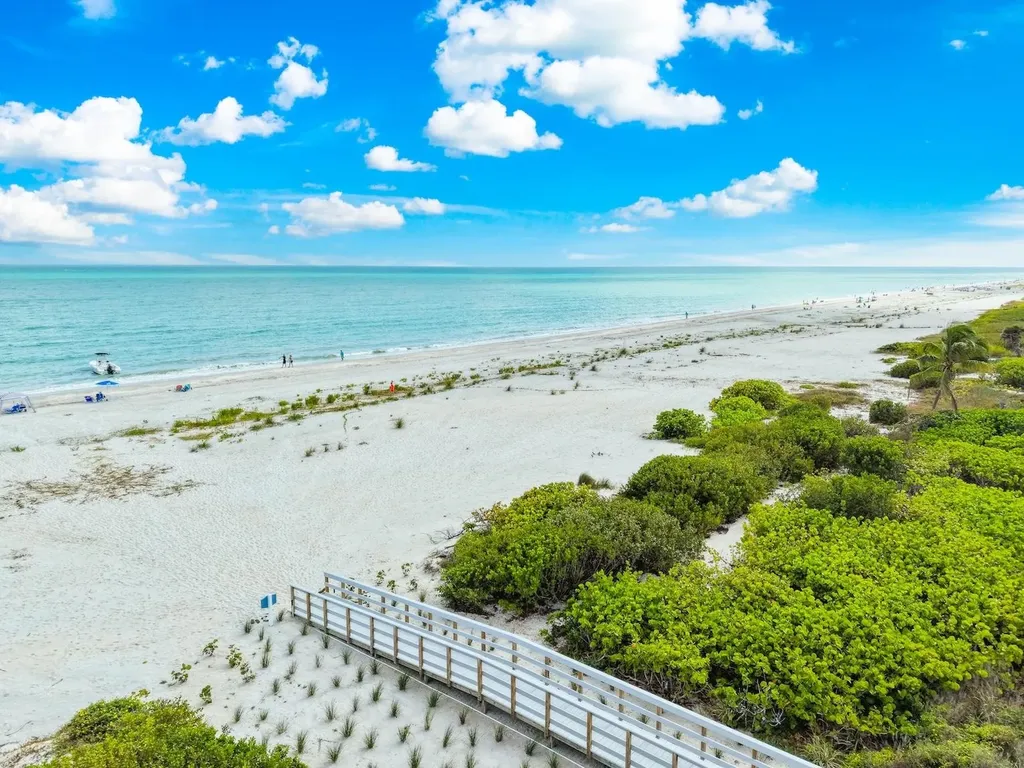 1341 Middle Gulf Drive Sanibel FL 33957