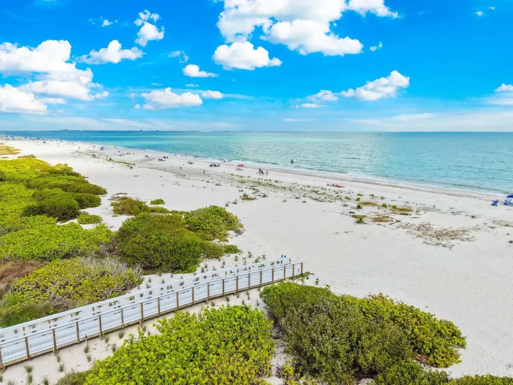 1341 Middle Gulf Drive Sanibel FL 33957