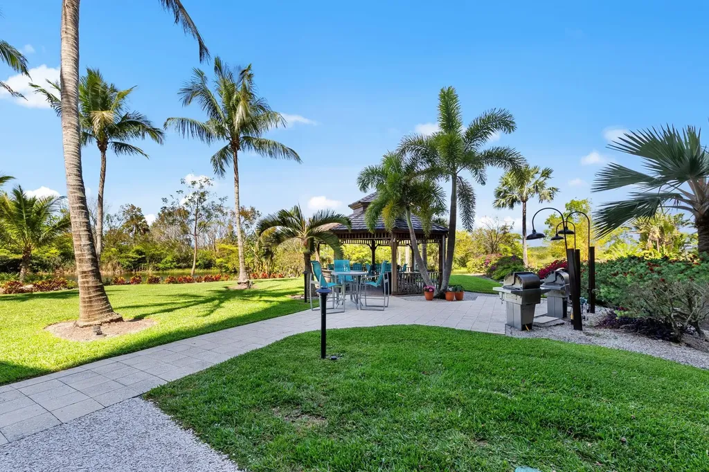 14300 Riva Del Lago Drive Fort Myers FL 33907