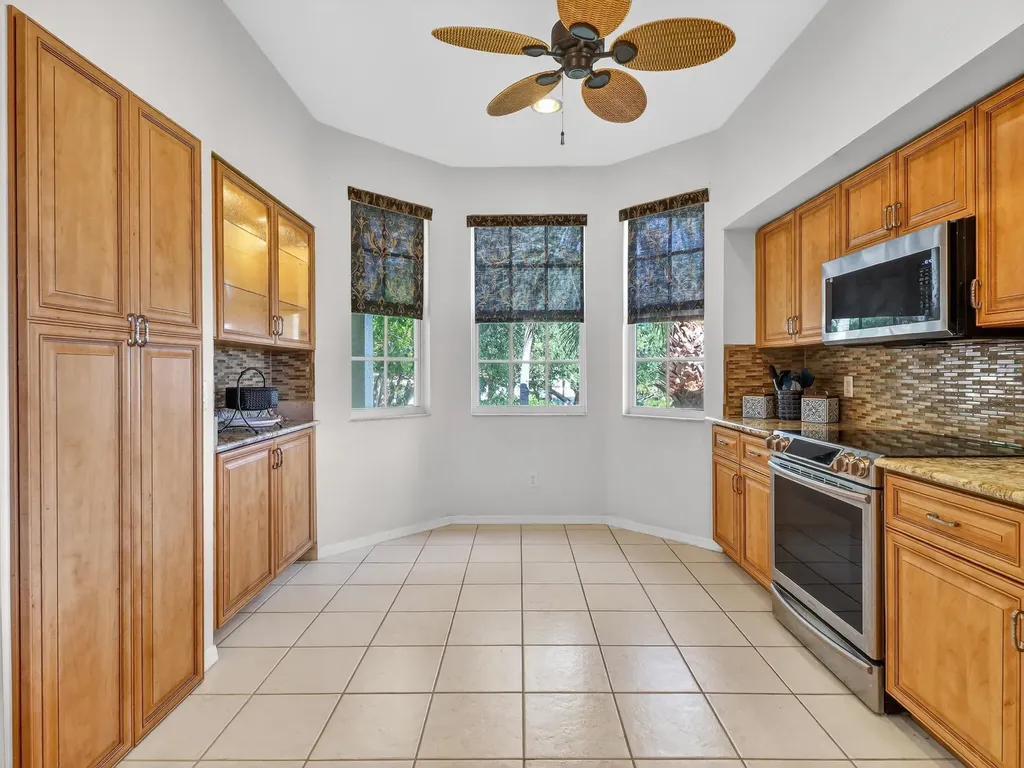 9030 Las Maderas Drive Bonita Springs FL 34135