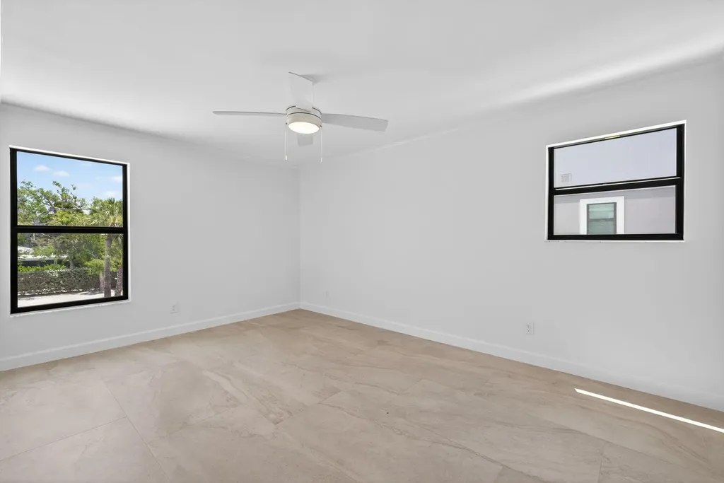745 Cardium Street Sanibel FL 33957
