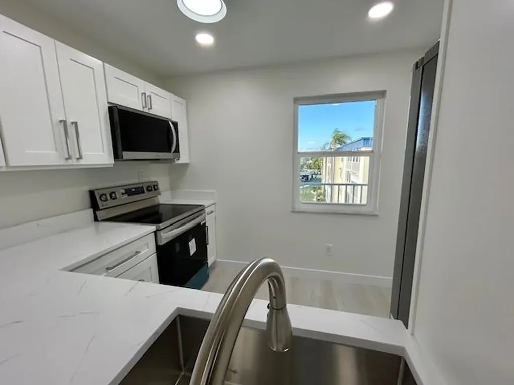 6220 Augusta Drive Fort Myers FL 33907