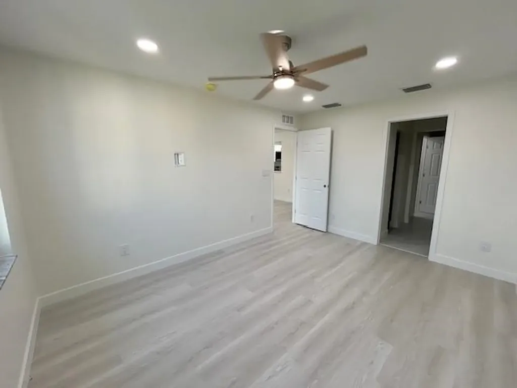 6220 Augusta Drive Fort Myers FL 33907