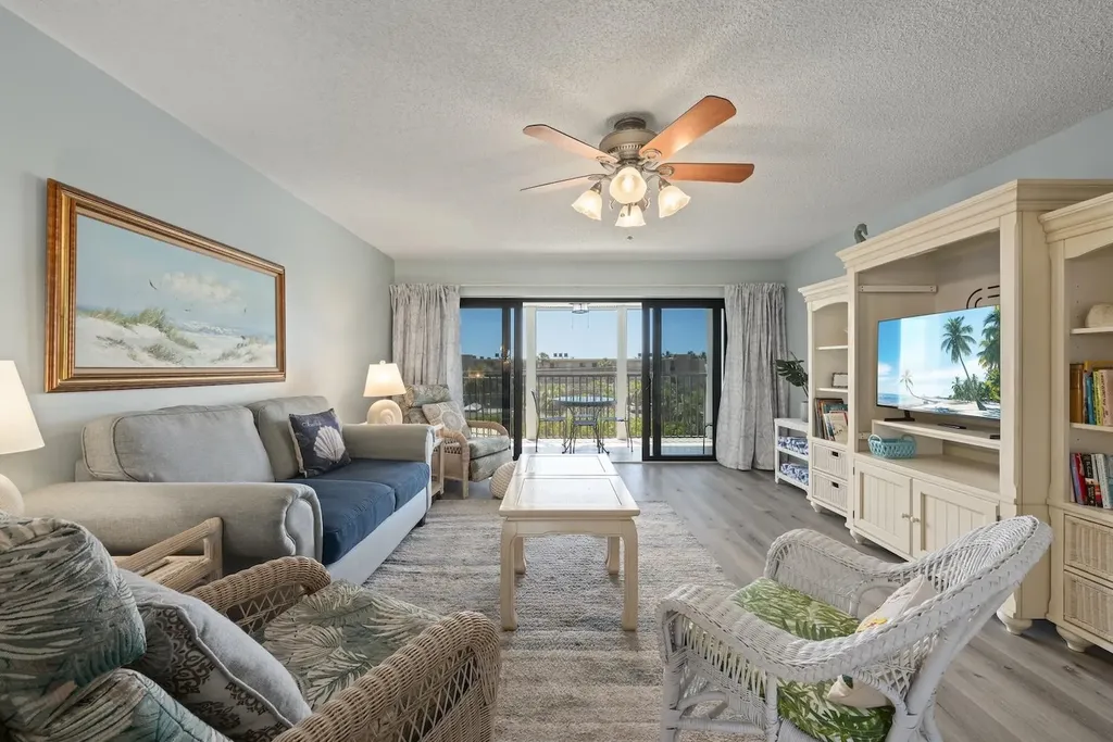 1440 Middle Gulf Drive Sanibel FL 33957-4204