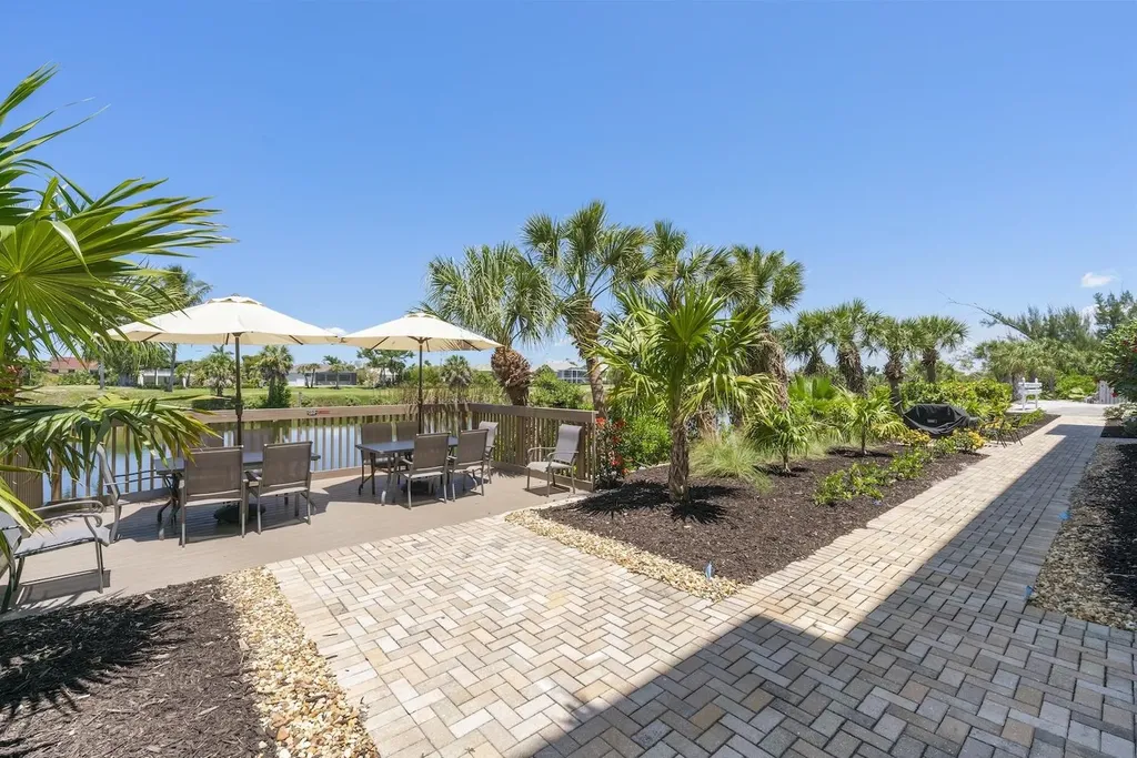 1440 Middle Gulf Drive Sanibel FL 33957-4204