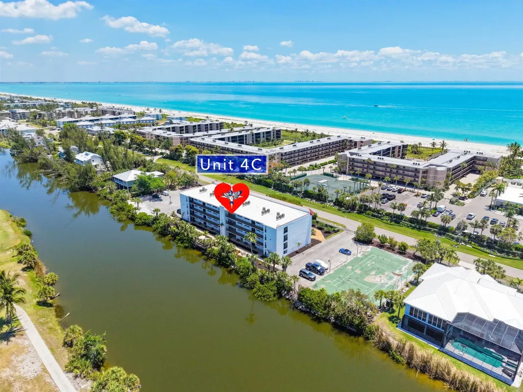 1440 Middle Gulf Drive Sanibel FL 33957-4204