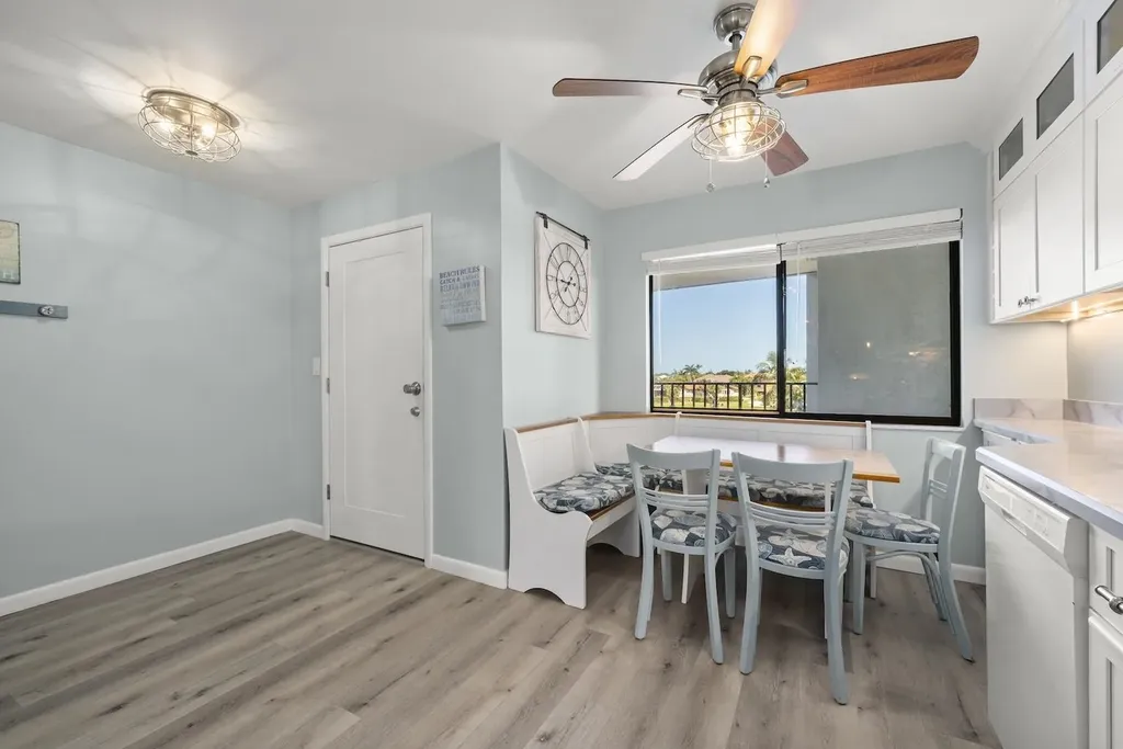 1440 Middle Gulf Drive Sanibel FL 33957-4204